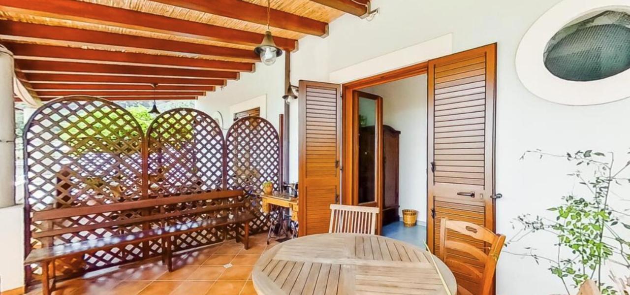 Casa Vacanza Artemis Lipari  Buitenkant foto