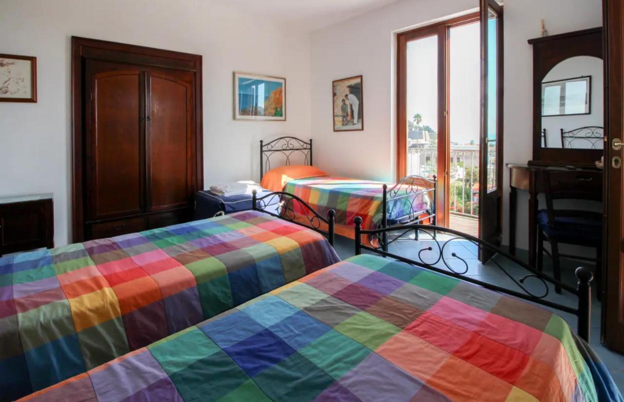 Casa Vacanza Artemis Lipari  Buitenkant foto