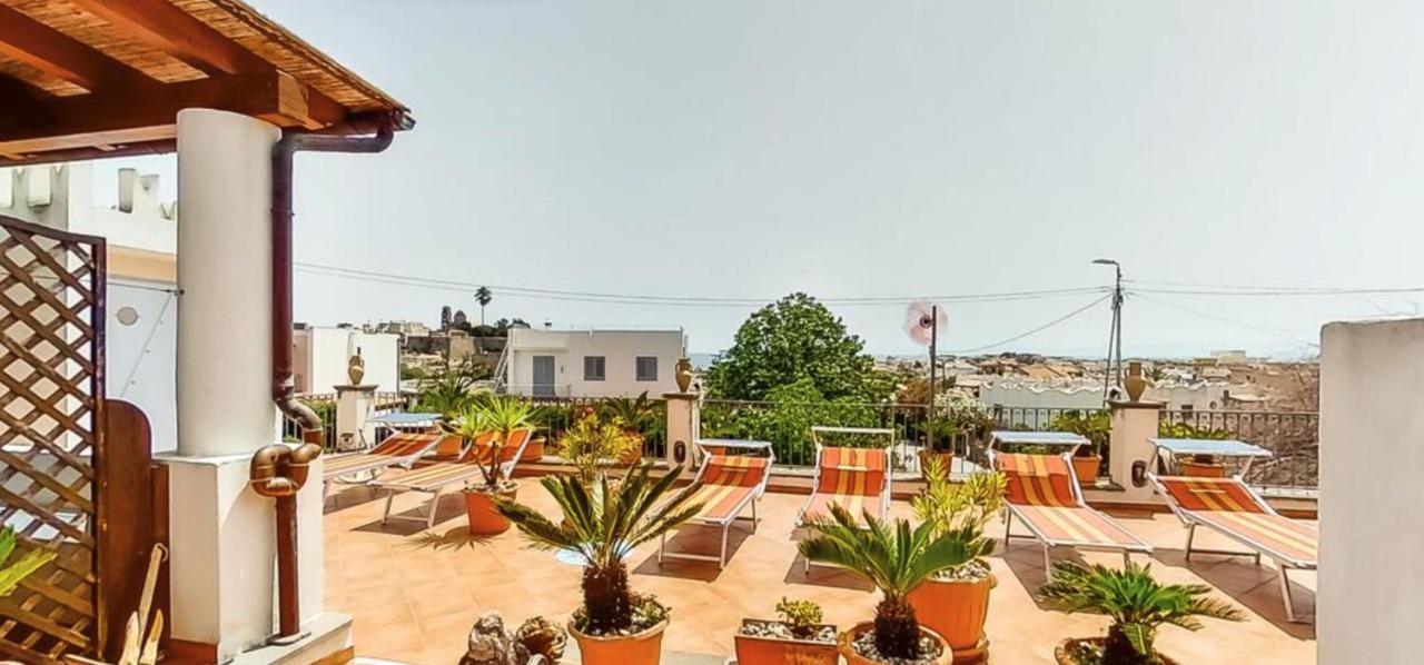 Casa Vacanza Artemis Lipari  Buitenkant foto