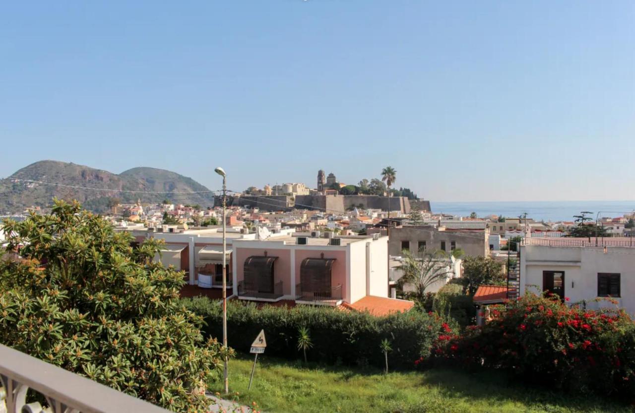 Casa Vacanza Artemis Lipari  Buitenkant foto