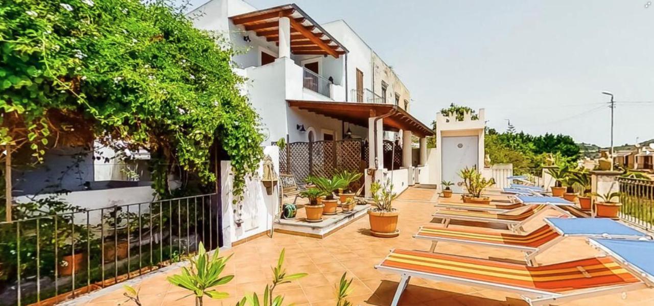 Casa Vacanza Artemis Lipari  Buitenkant foto