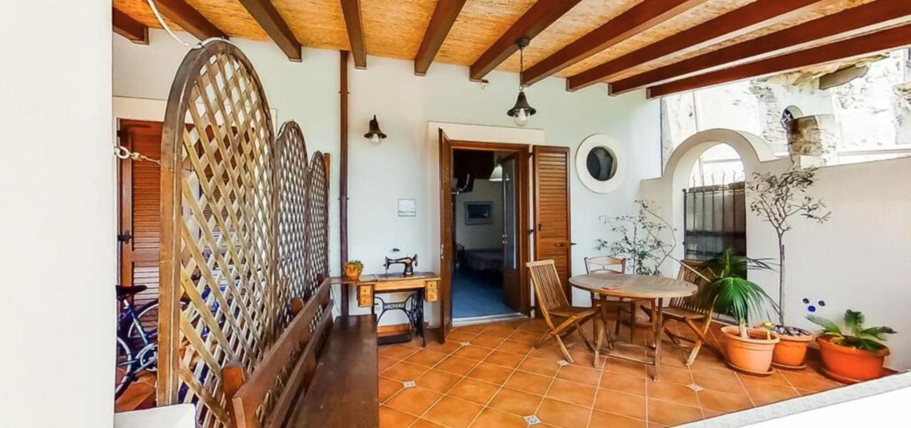 Casa Vacanza Artemis Lipari  Buitenkant foto